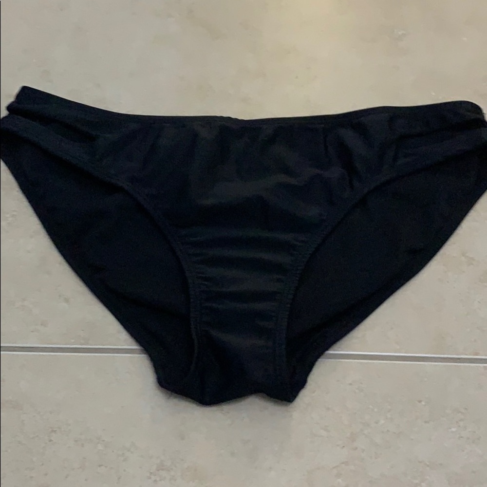 hollister swum suit bottoms